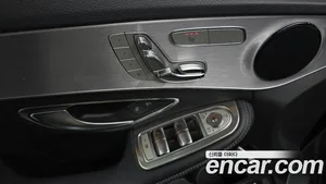 Mercedes-Benz C-Class, 2018 — миниатюра 30
