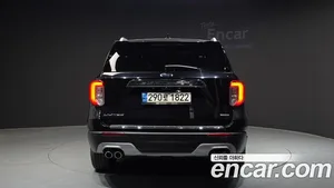Ford Explorer, 2021 — миниатюра 4