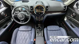 Mini Countryman, 2023 — миниатюра 10