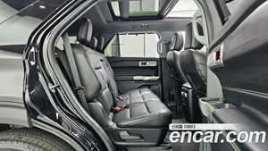 Ford Explorer, 2023 — миниатюра 17