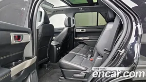 Ford Explorer, 2023 — миниатюра 18