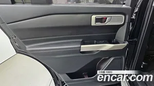 Ford Explorer, 2023 — миниатюра 15
