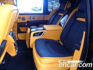 Rolls-Royce Cullinan, 2024 — миниатюра 10