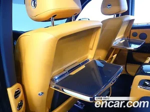 Rolls-Royce Cullinan, 2024 — миниатюра 13