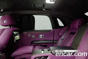 Rolls-Royce Ghost, 2023 — миниатюра 15