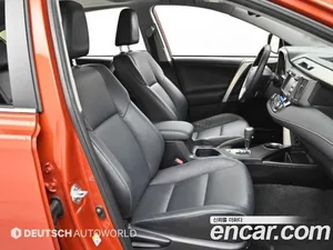 Toyota RAV4, 2015 — миниатюра 10