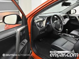 Toyota RAV4, 2015 — миниатюра 11