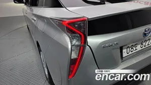 Toyota Prius, 2018 — миниатюра 9