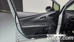 Toyota Prius, 2018 — миниатюра 14