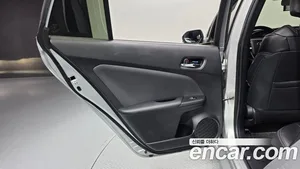 Toyota Prius, 2018 — миниатюра 15