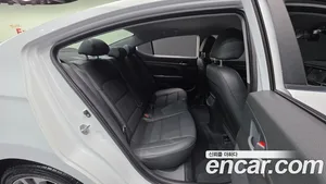 Hyundai Avante, 2017 — миниатюра 19