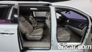 Kia Carnival, 2019 — миниатюра 20
