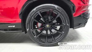 Lamborghini Urus, 2024 — миниатюра 7