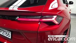 Lamborghini Urus, 2024 — миниатюра 9