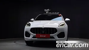 Maserati Grecale, 2023 — миниатюра 3
