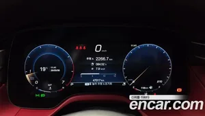Maserati Grecale, 2023 — миниатюра 11