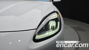 Maserati Grecale, 2023 — миниатюра 8