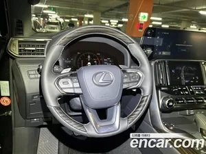 Lexus LX, 2025 — миниатюра 7