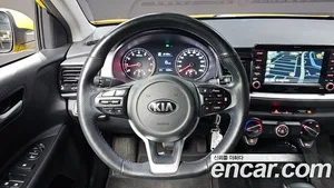 Kia Stonic, 2018 — миниатюра 12