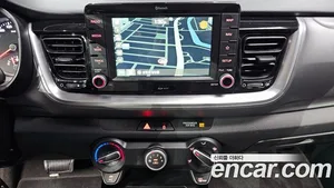 Kia Stonic, 2018 — миниатюра 14