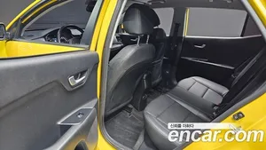 Kia Stonic, 2018 — миниатюра 17