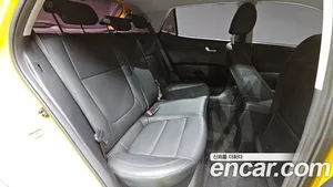 Kia Stonic, 2018 — миниатюра 18