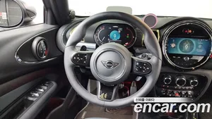 Mini Clubman, 2023 — миниатюра 18