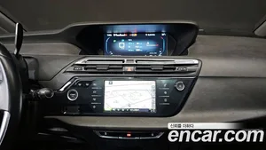 Citroen-DS C4 Picasso, 2017 — миниатюра 13