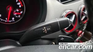 Mercedes-Benz B-Class, 2018 — миниатюра 9