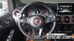 Mercedes-Benz B-Class, 2018 — миниатюра 11