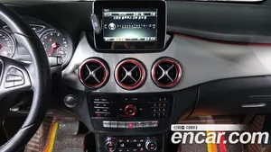 Mercedes-Benz B-Class, 2018 — миниатюра 12