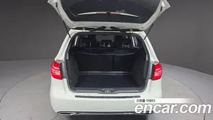 Mercedes-Benz B-Class, 2018 — миниатюра 20