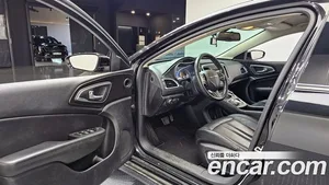 Chrysler 200, 2015 — миниатюра 10