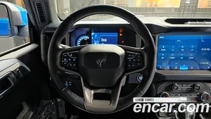 Ford Bronco, 2022 — миниатюра 19