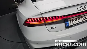 Audi A7, 2022 — миниатюра 9