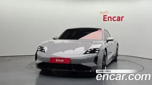 Porsche Taycan, 2024 — миниатюра 3