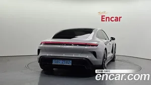 Porsche Taycan, 2024 — миниатюра 4