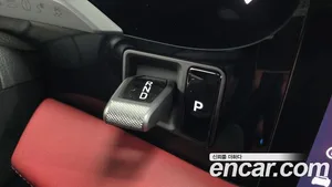 Porsche Taycan, 2024 — миниатюра 9