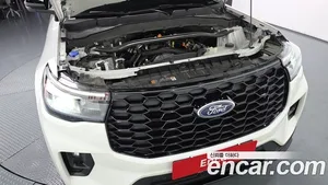 Ford Explorer, 2025 — миниатюра 9