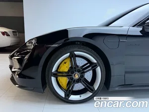 Porsche Taycan, 2021 — миниатюра 12