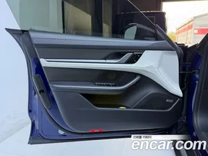 Porsche Taycan, 2021 — миниатюра 14