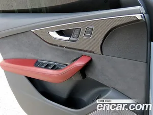 Audi SQ8, 2020 — миниатюра 12