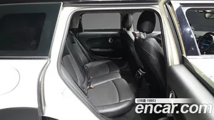 Mini Clubman, 2018 — миниатюра 18