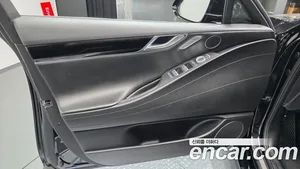 Genesis G80, 2022 — миниатюра 13