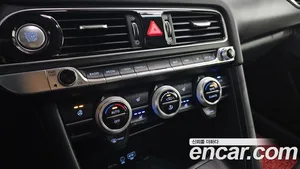 Genesis G70, 2017 — миниатюра 18