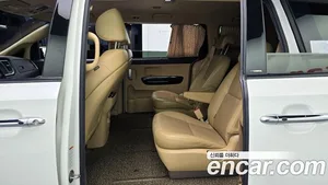 Kia Carnival, 2015 — миниатюра 18