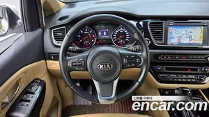Kia Carnival, 2015 — миниатюра 19