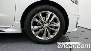 Kia Carnival, 2015 — миниатюра 7