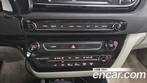 Kia Carnival, 2017 — миниатюра 16