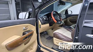 Kia Carnival, 2015 — миниатюра 10